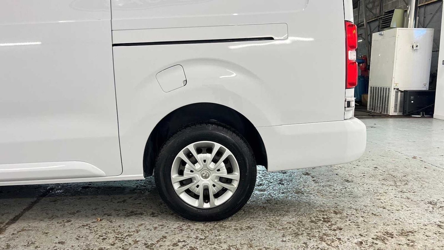 Used Vauxhall Vivaro 2022 for sale - 76610637: Photo 18