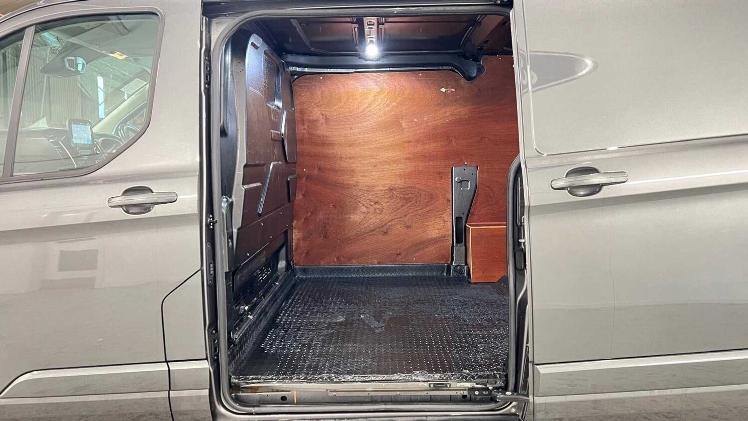 Used Ford Transit Custom 2021 for sale - 76955182: Photo 10