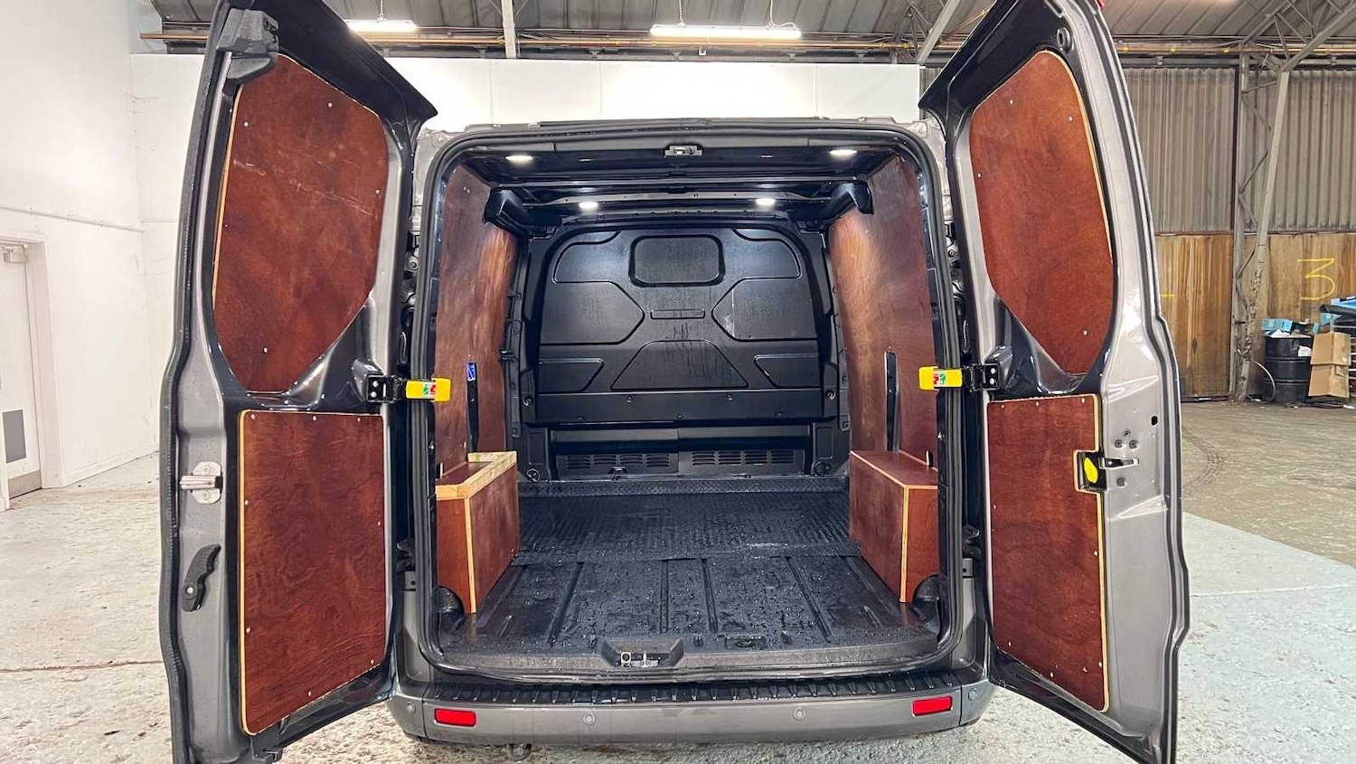 Used Ford Transit Custom 2021 for sale - 76955182: Photo 9