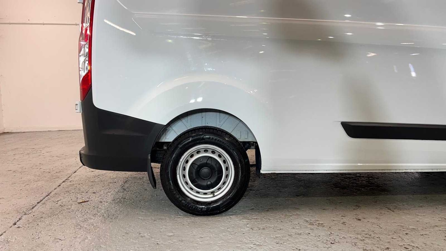 Used Ford Transit Custom 2022 for sale - 76373731: Photo 17