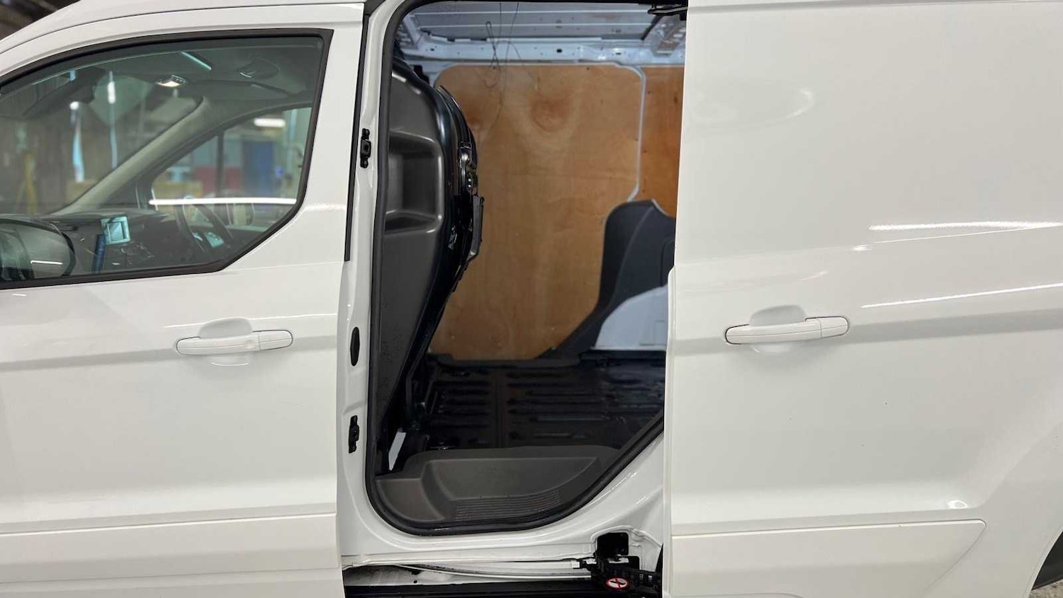 Used Ford Transit Connect 2022 for sale - 76774124: Photo 10