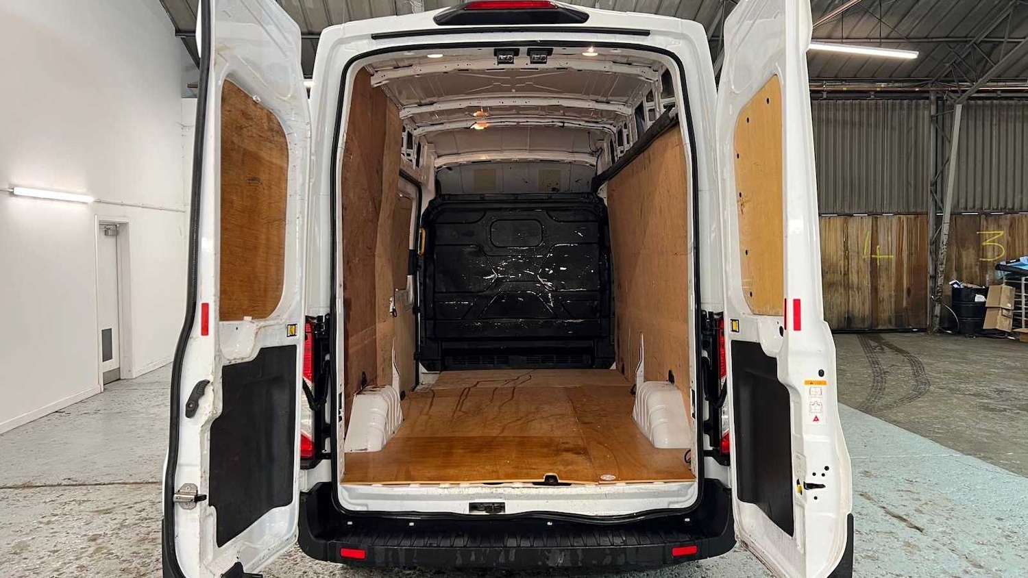 Used Ford Transit 2020 for sale - 77147246: Photo 11