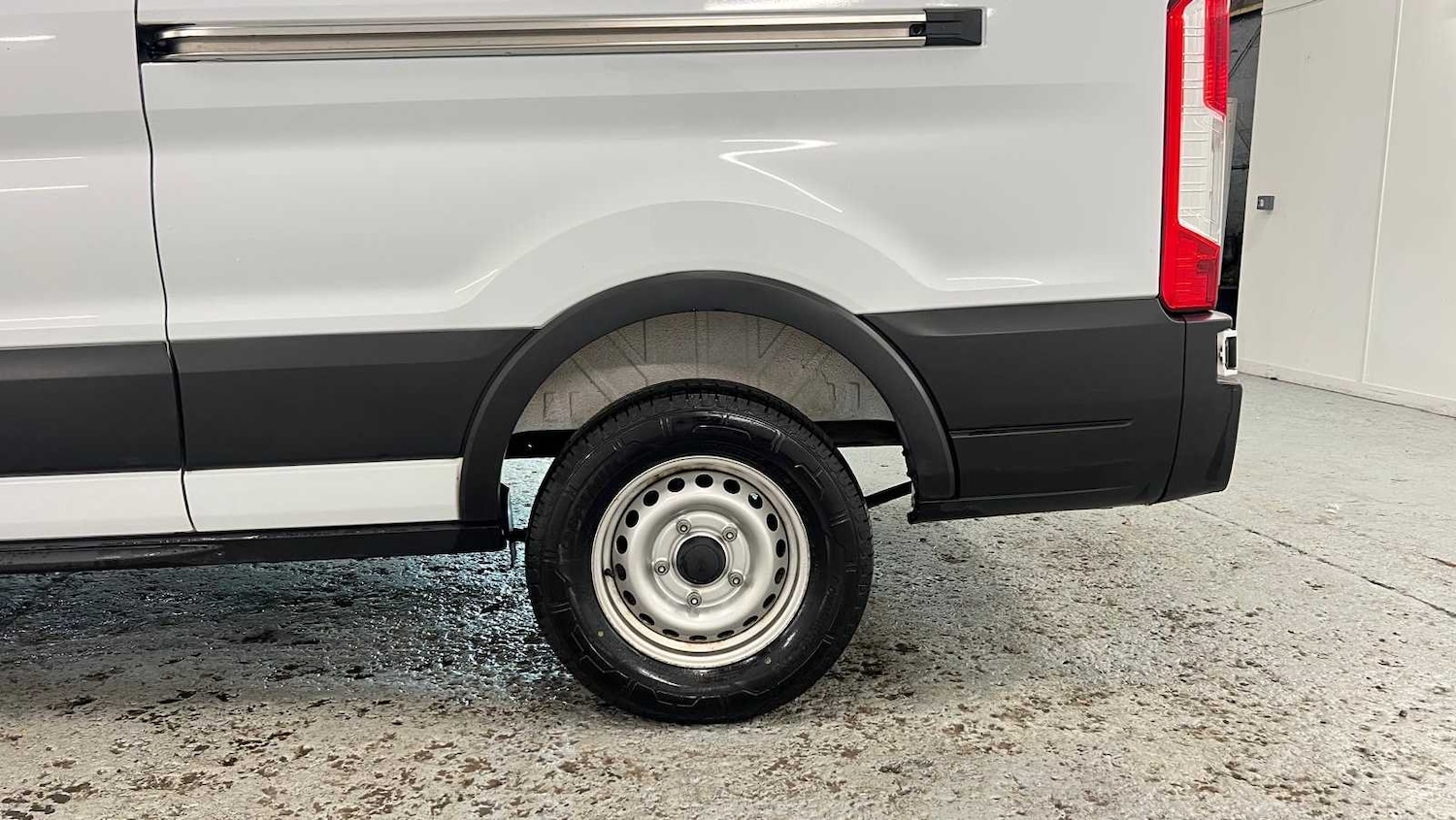 Used Ford Transit 2022 for sale - 76955305: Photo 16