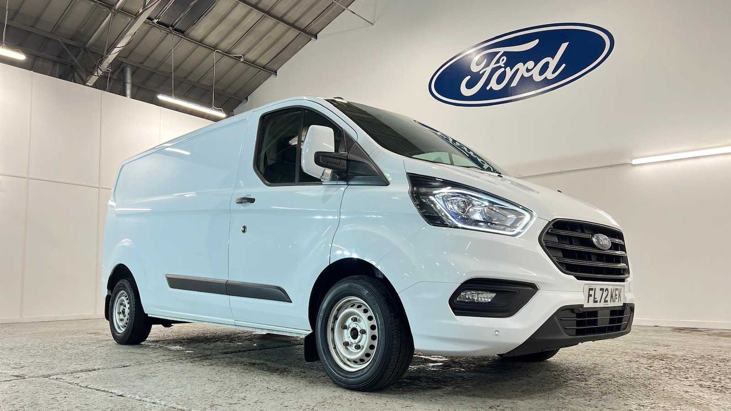 Used Ford Transit Custom 2023 for sale - 76230393: Photo 1