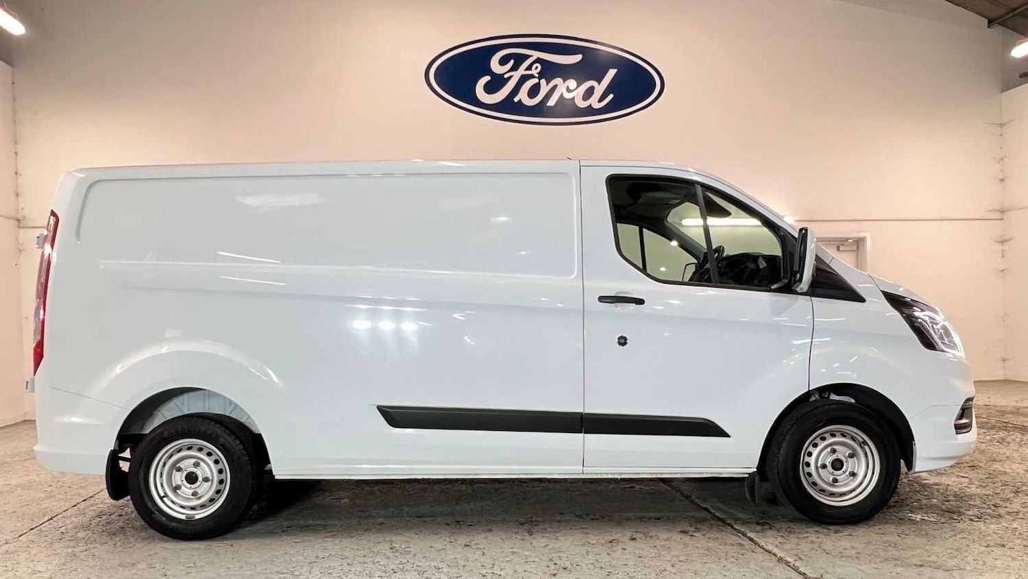 Used Ford Transit Custom 2023 for sale - 76230393: Photo 3