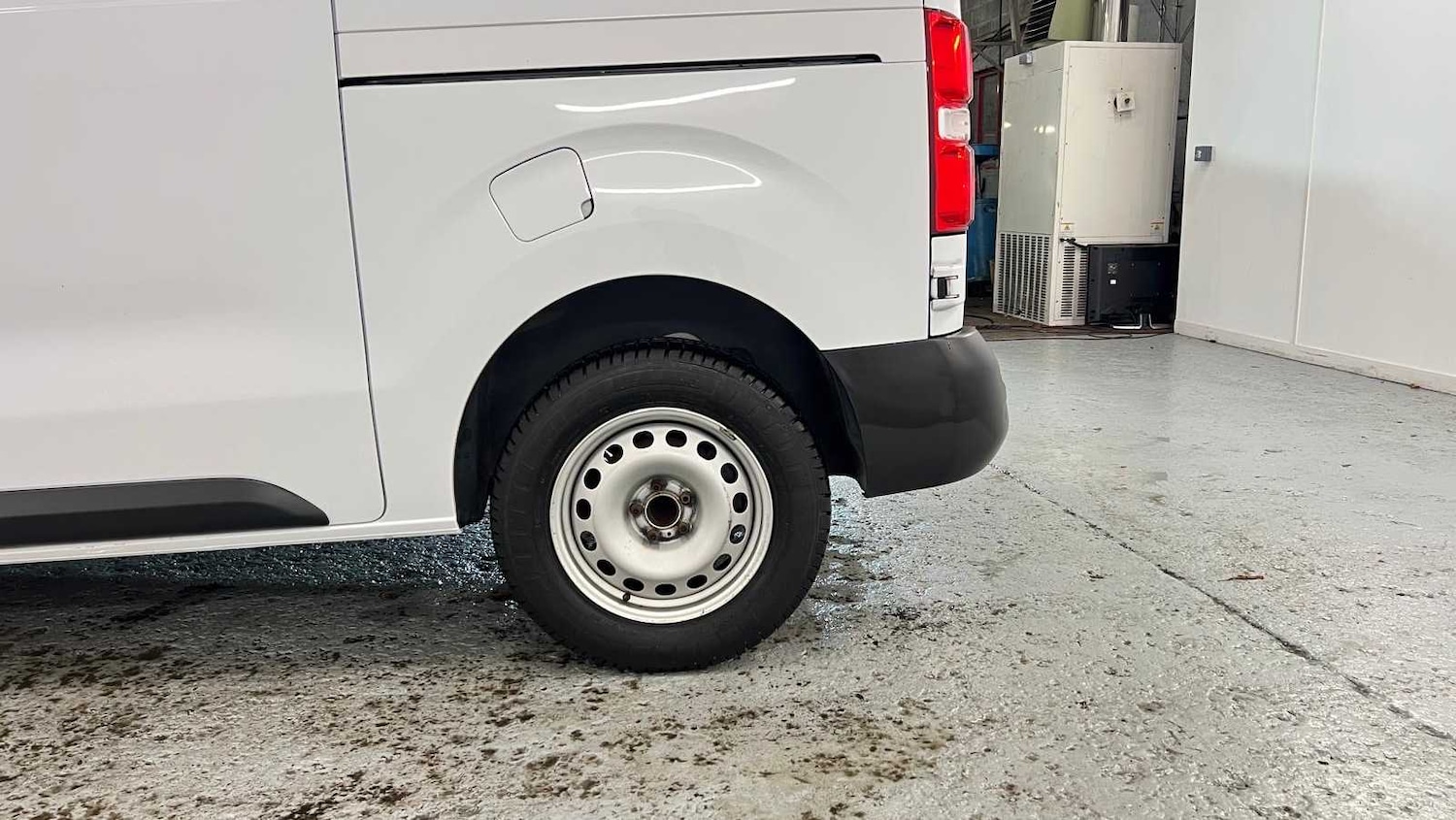 Used Citroen Dispatch 2023 for sale - 76475758: Photo 16