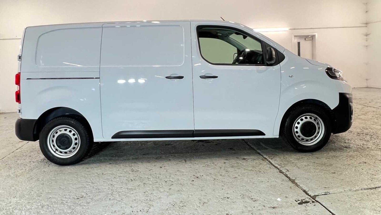 Used Citroen Dispatch 2023 for sale - 76475758: Photo 5