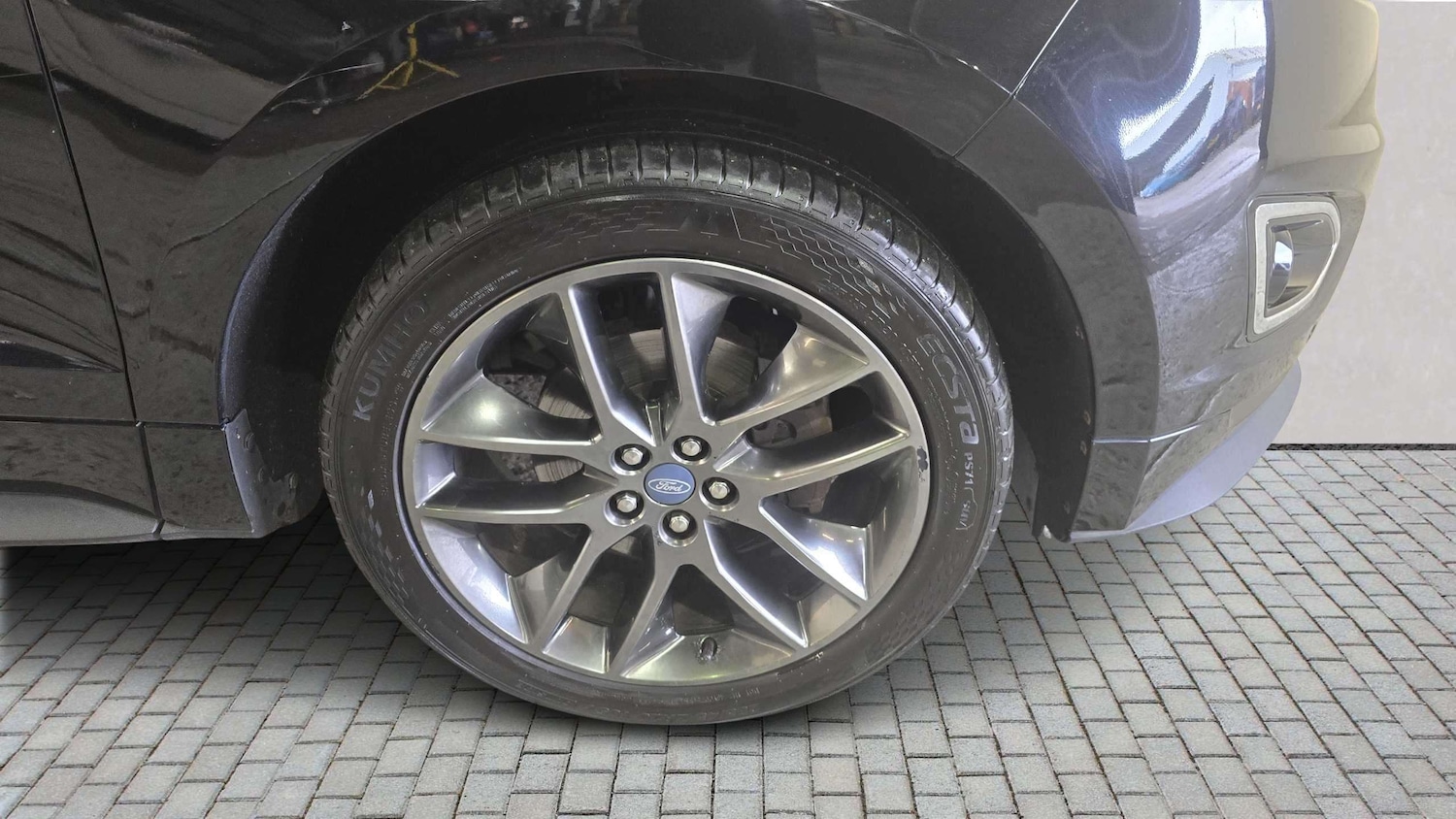 Used Ford Edge 2016 for sale - 78188001: Photo 2