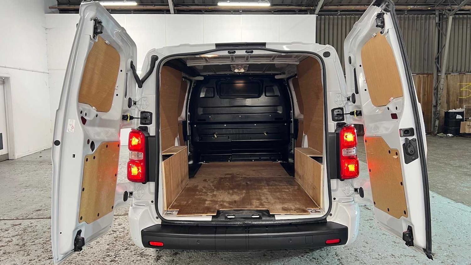 Used Citroen Dispatch 2024 for sale - 77686584: Photo 11