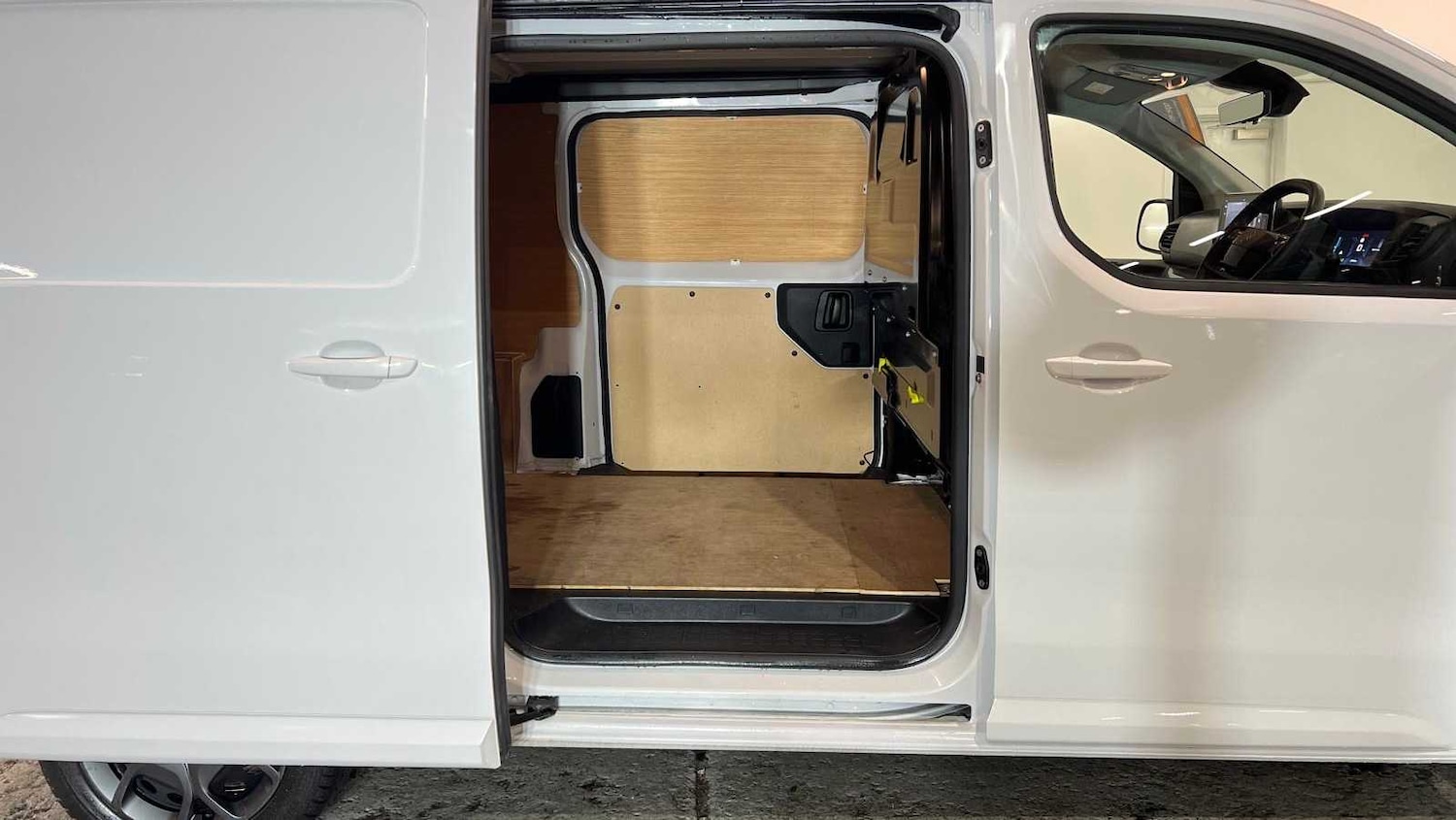 Used Citroen Dispatch 2024 for sale - 77686584: Photo 13