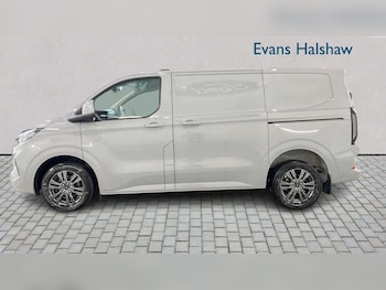 Used Ford Transit Custom 2024 for sale - 78732134: Photo