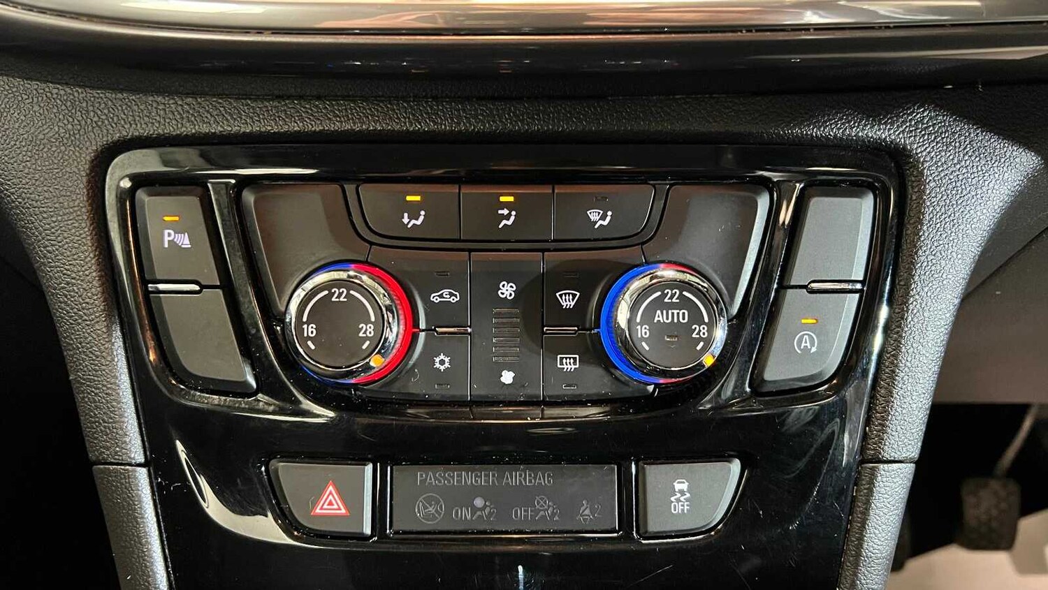 Used Vauxhall Mokka X 2016 for sale - 78188083: Photo 26