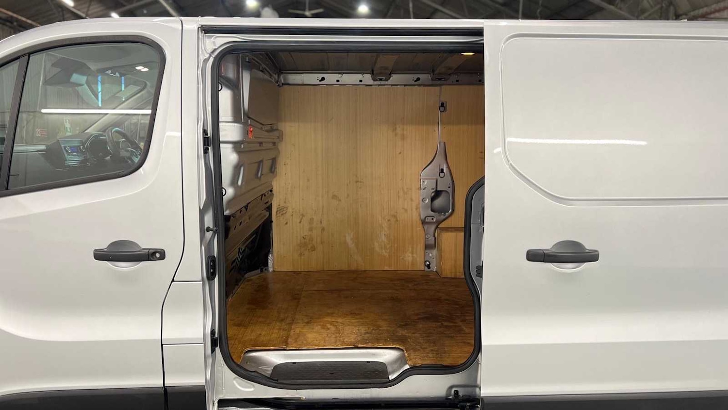 Used Renault Trafic 2023 for sale - 76789220: Photo 12