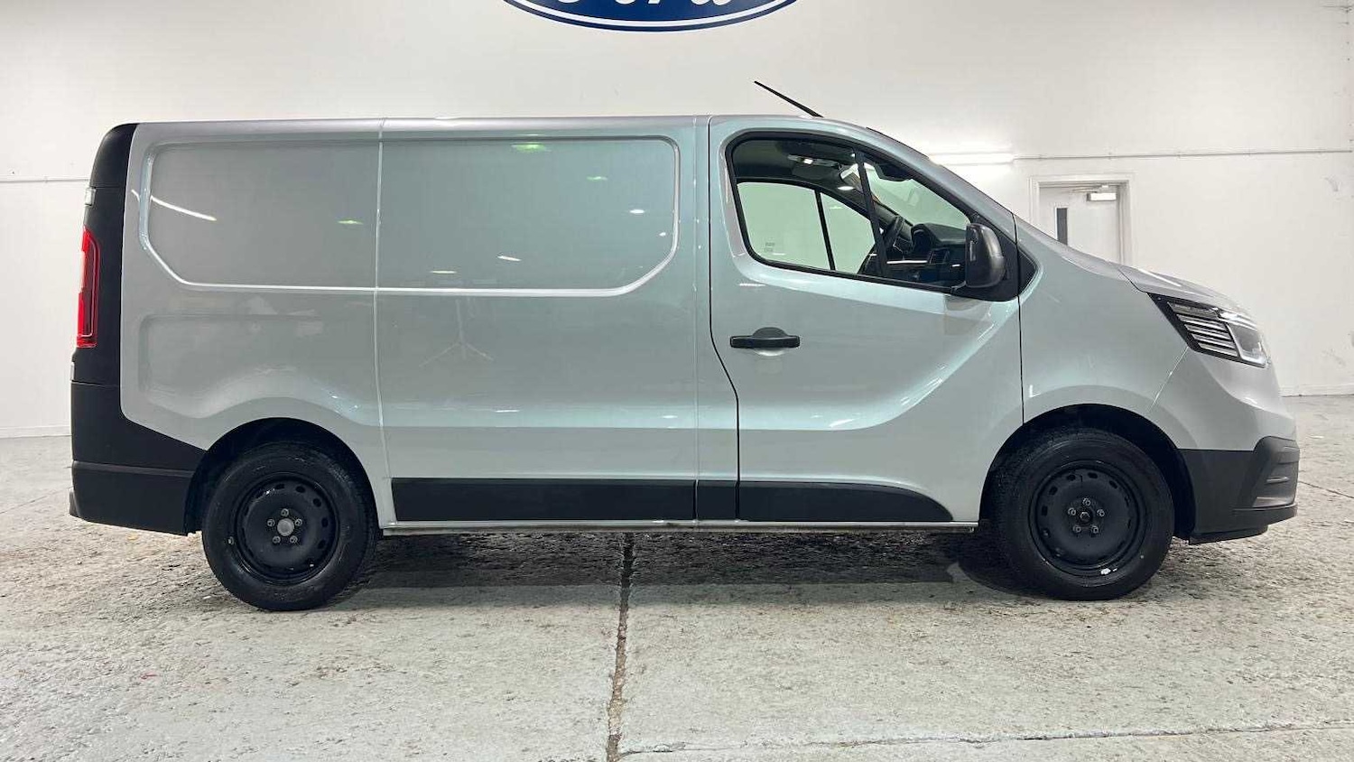 Used Renault Trafic 2023 for sale - 76789220: Photo 4