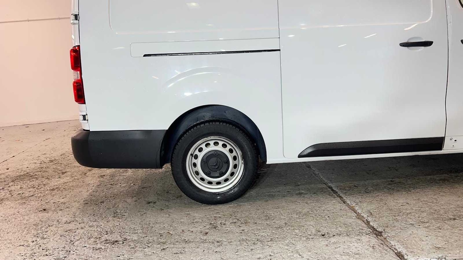 Used Citroen Dispatch 2022 for sale - 77294332: Photo 17