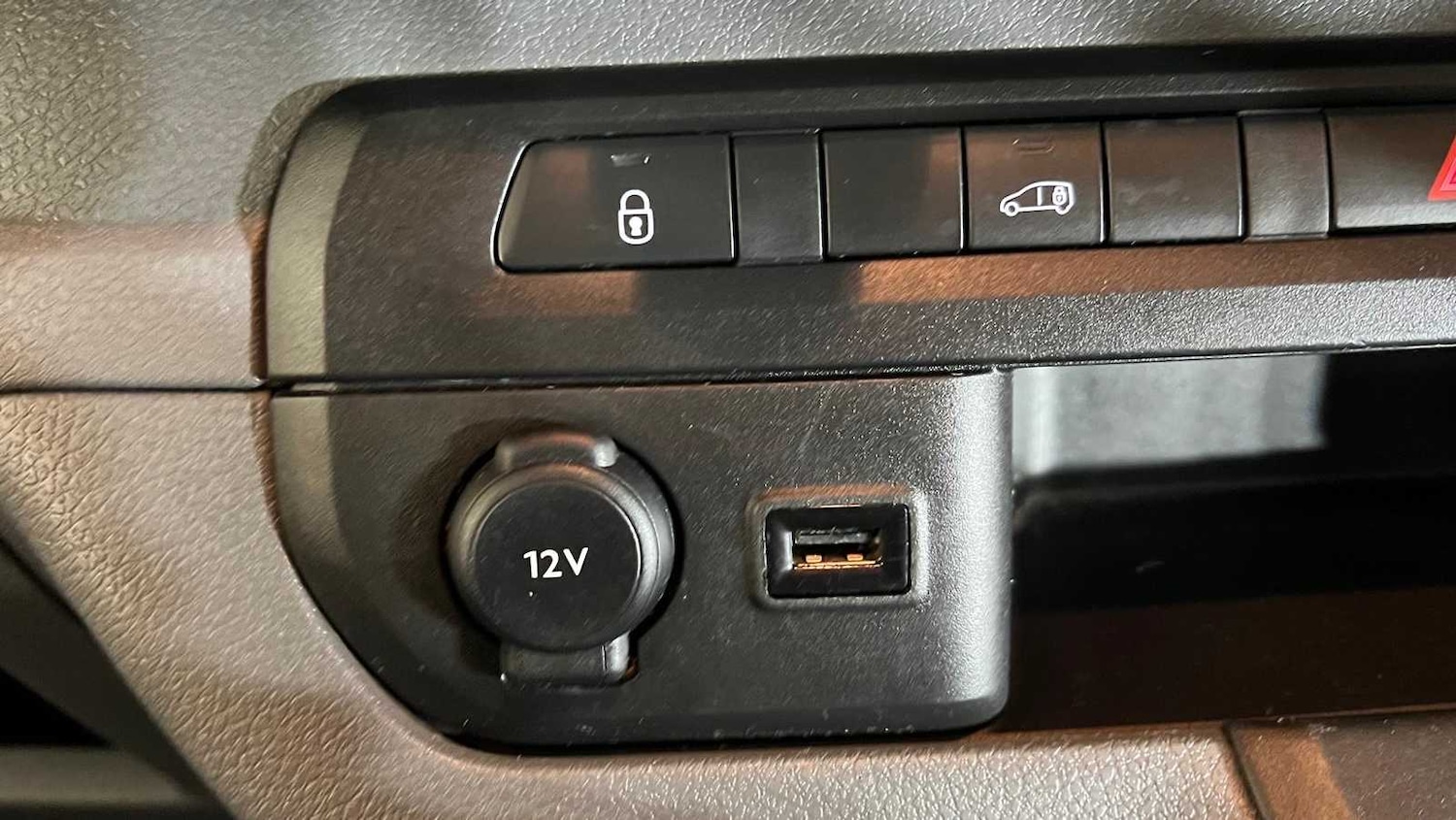 Used Citroen Dispatch 2019 for sale - 76692130: Photo 32