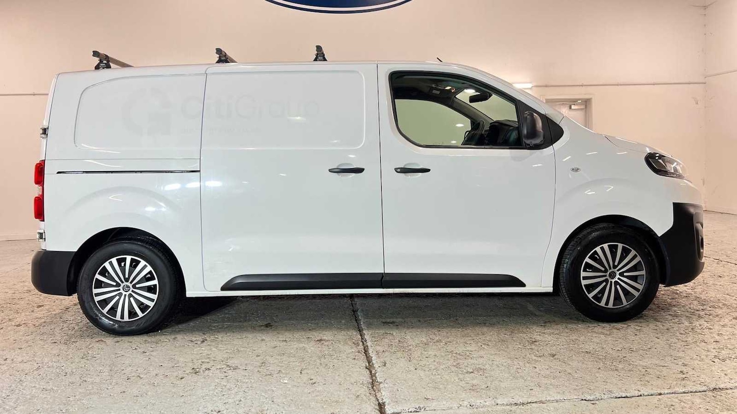 Used Citroen Dispatch 2019 for sale - 76692130: Photo 4