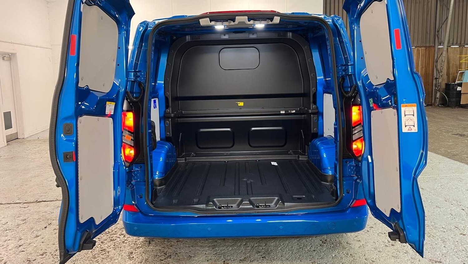 Used Ford Transit Custom for sale - 76718254: Photo 9