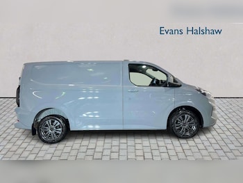 Used Ford Transit Custom 2024 for sale - 78419589: Photo