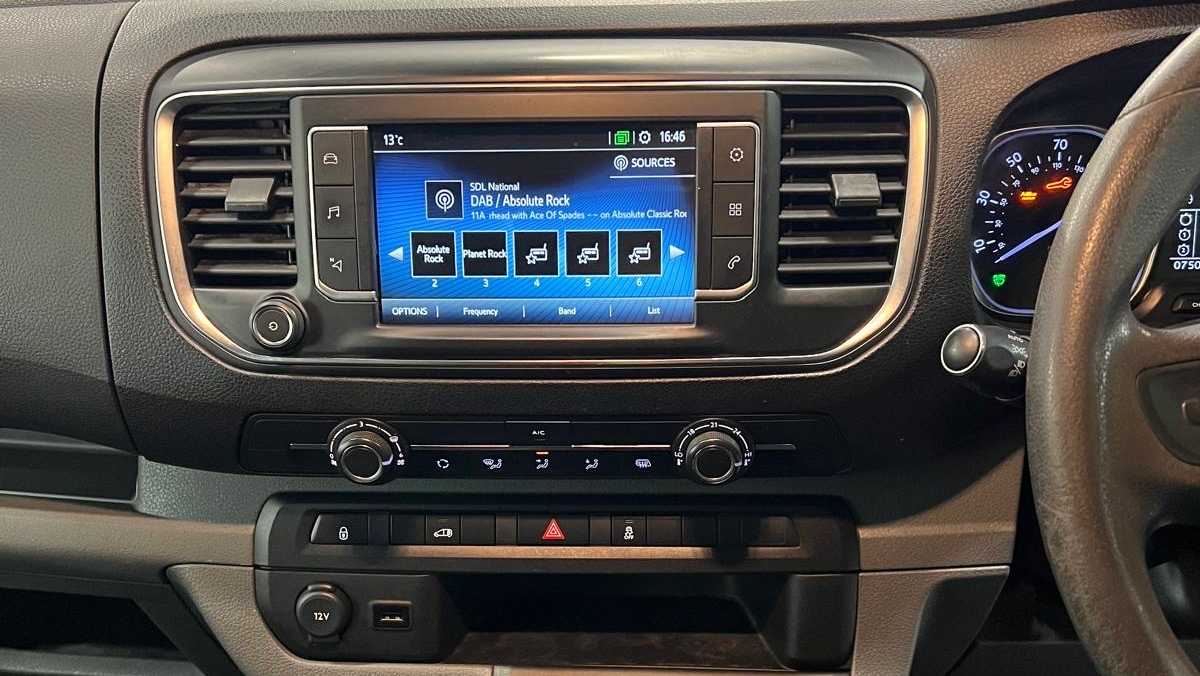 Used Toyota ProAce 2017 for sale - 77800059: Photo 11