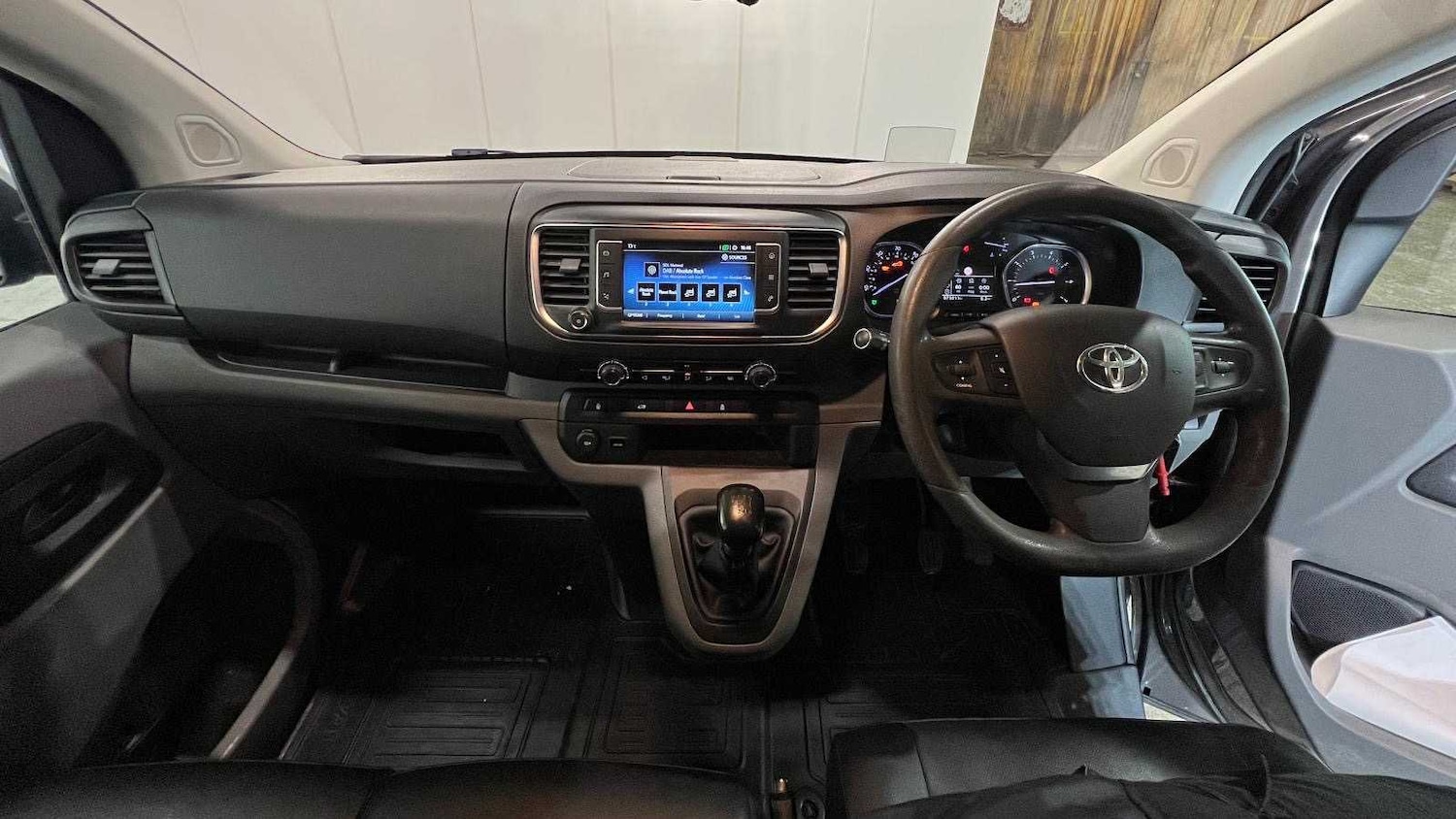 Used Toyota ProAce 2017 for sale - 77800059: Photo 30