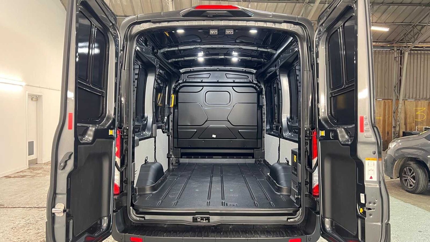 Used Ford E-Transit for sale - 76746059: Photo 14