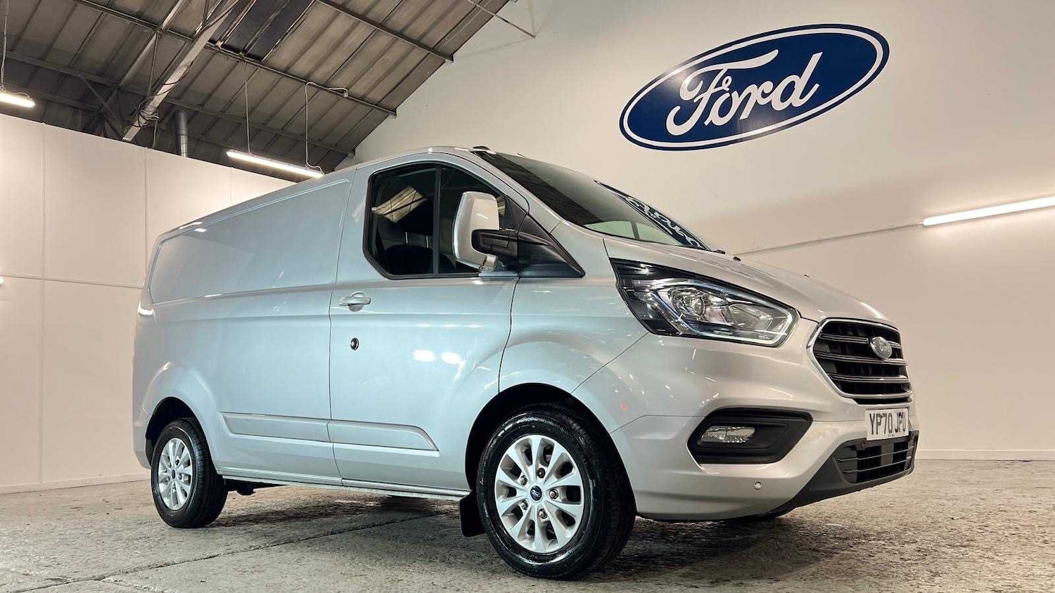 Used Ford Transit Custom 2020 for sale - 76692146: Photo 1