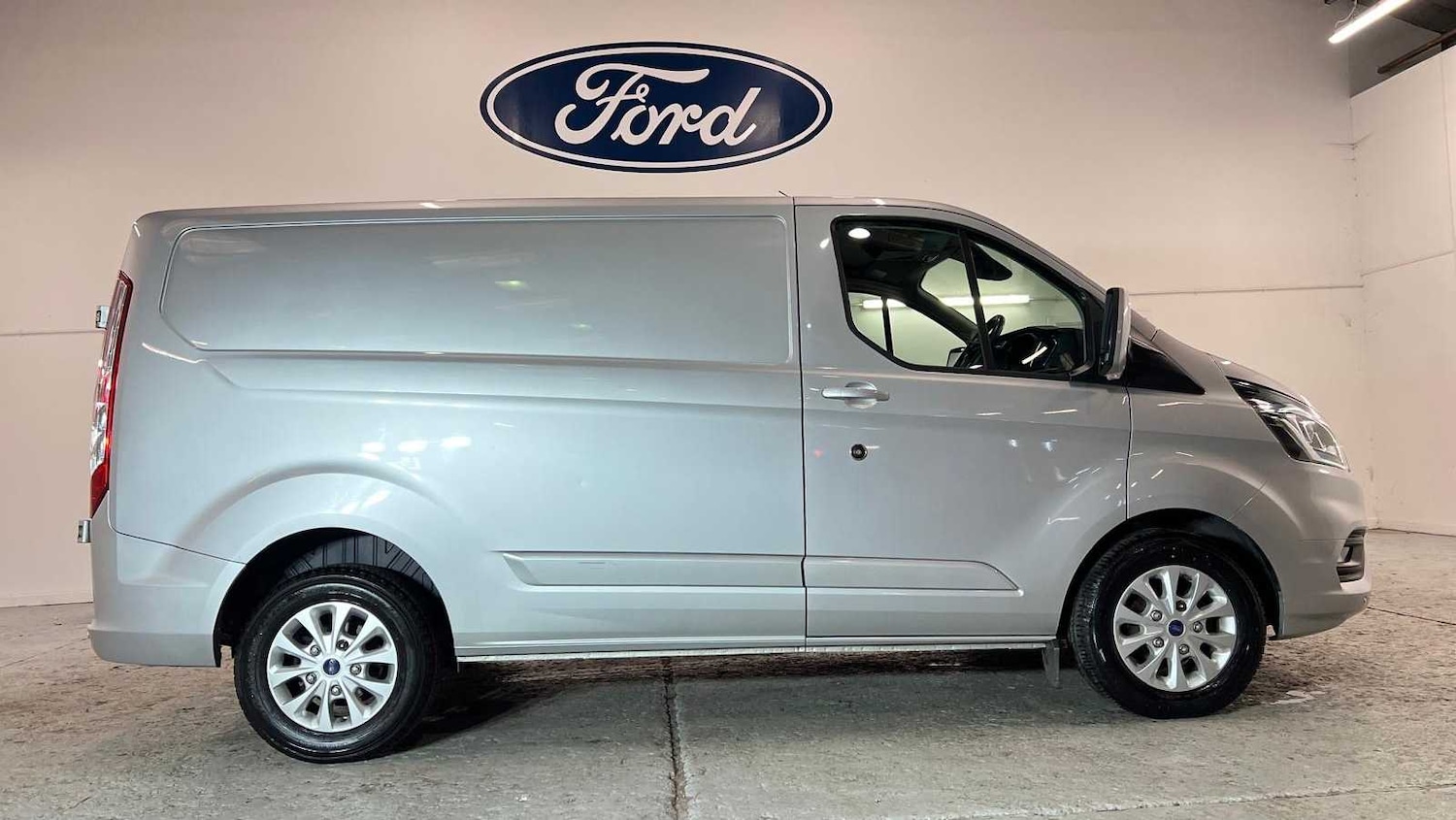 Used Ford Transit Custom 2020 for sale - 76692146: Photo 4