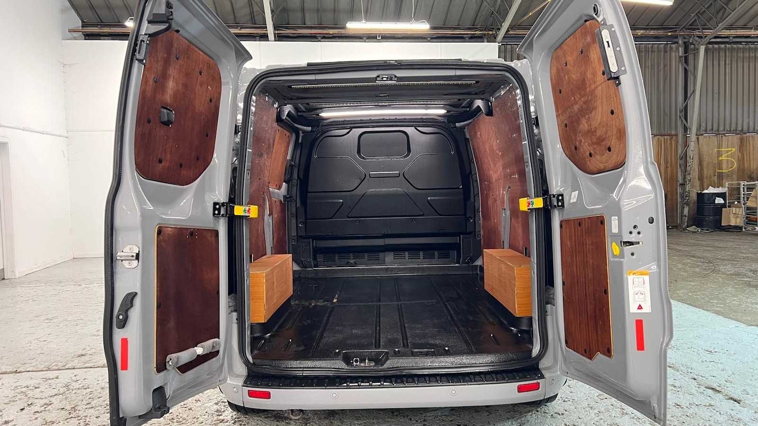 Used Ford Transit Custom 2022 for sale - 77787178: Photo 11