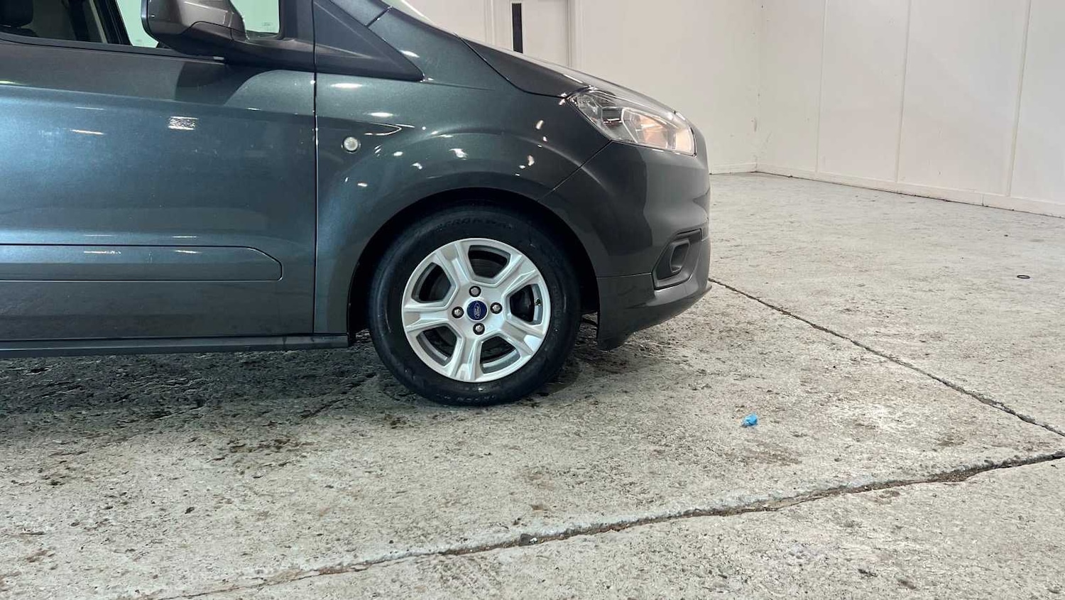 Used Ford Transit Courier 2020 for sale - 77577409: Photo 29