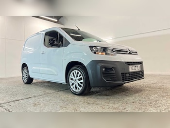 Used Citroen Berlingo 2023 for sale - 76141833: Photo