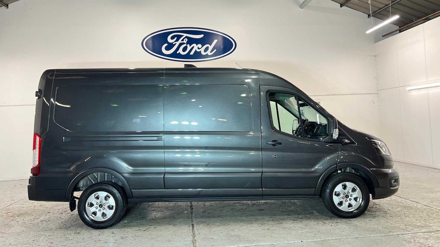 Used Ford Transit 2024 for sale - 77628167: Photo 4