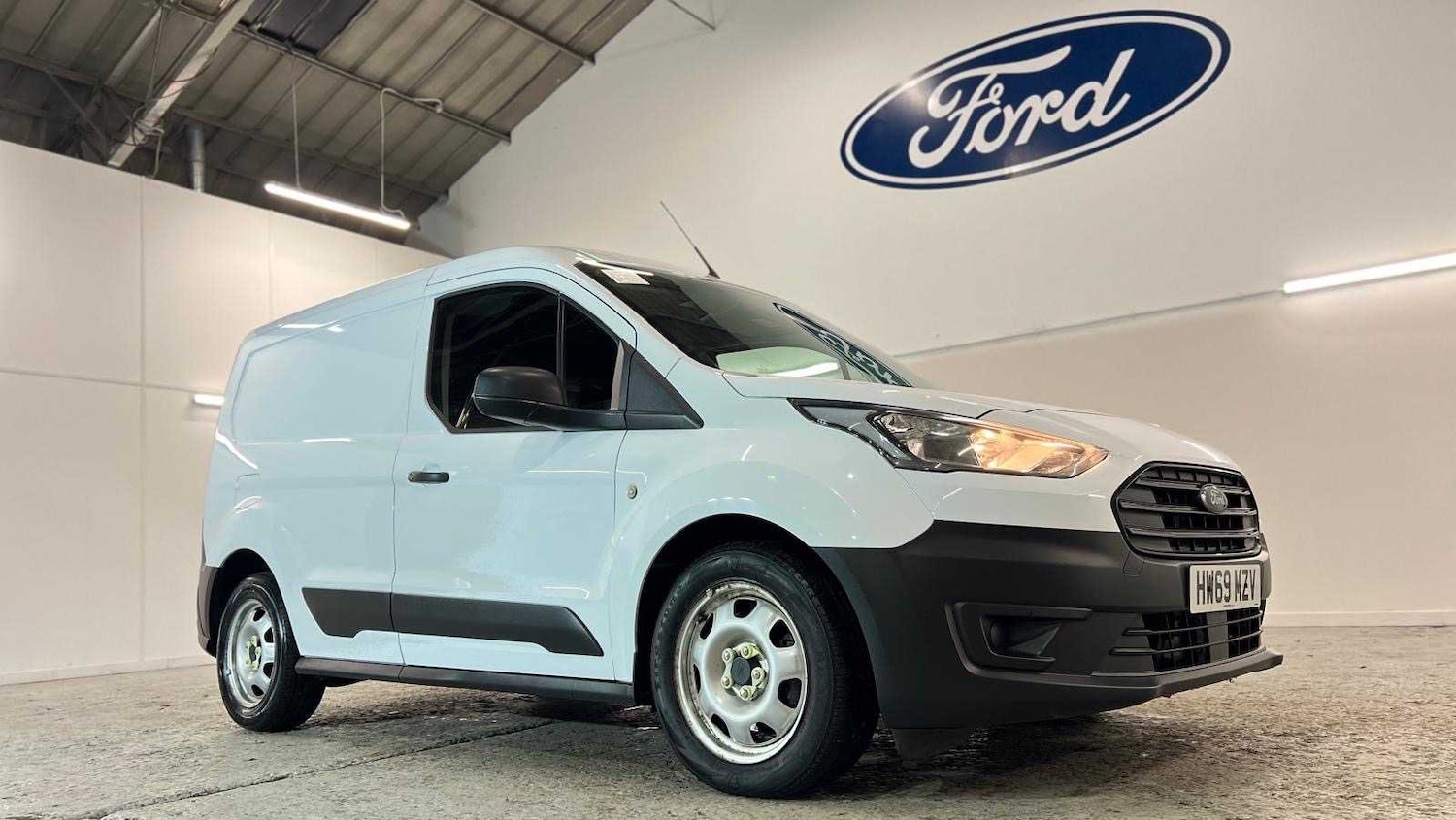 Used Ford Transit Connect 2020 for sale - 76789189: Photo 1