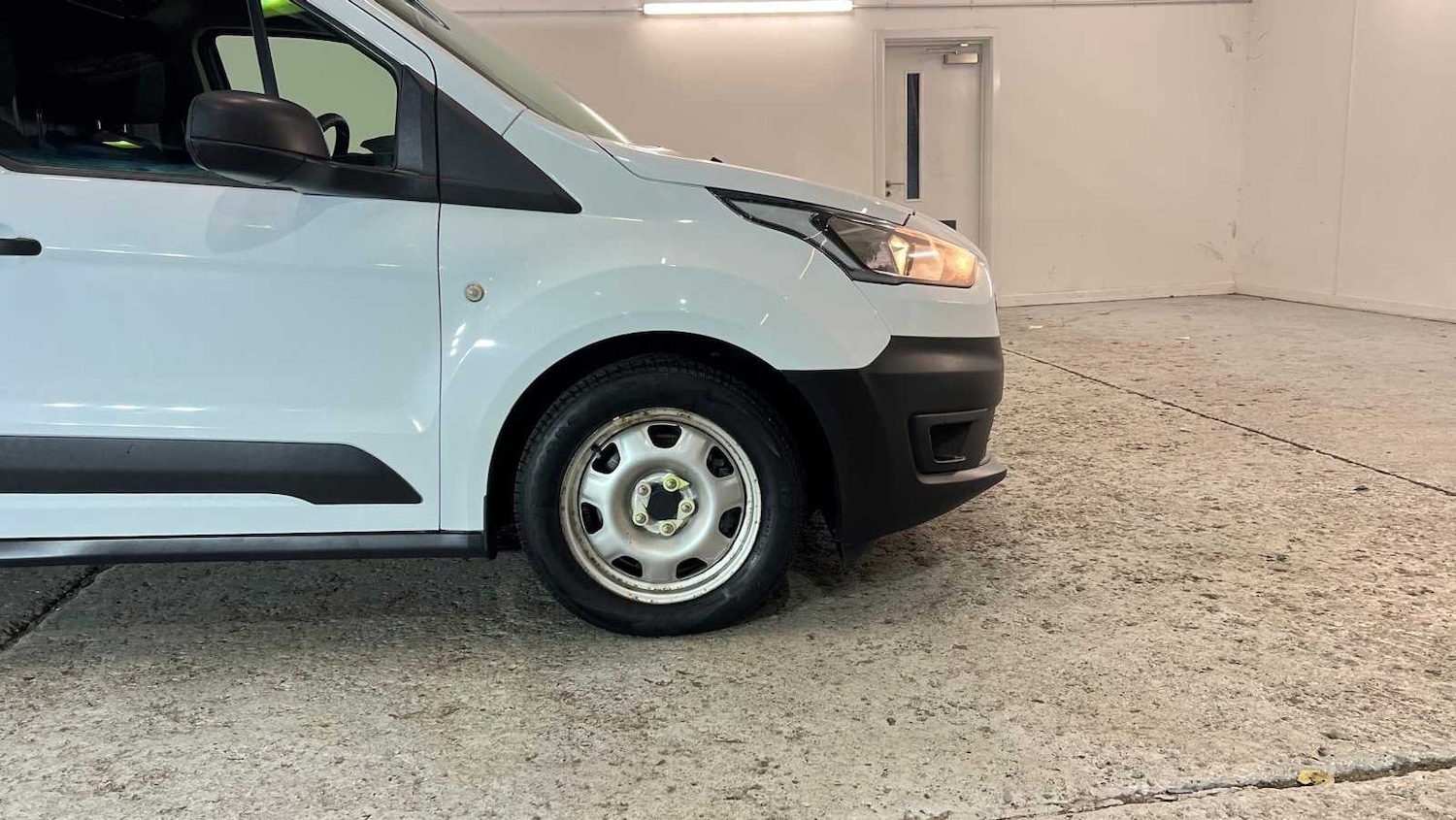Used Ford Transit Connect 2020 for sale - 76789189: Photo 15