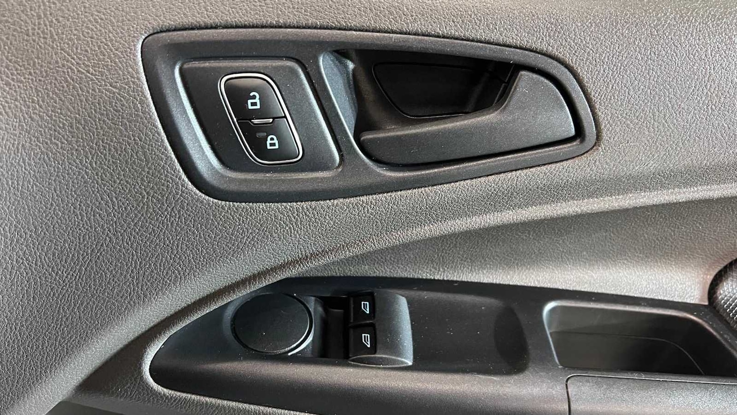 Used Ford Transit Connect 2020 for sale - 76789189: Photo 19