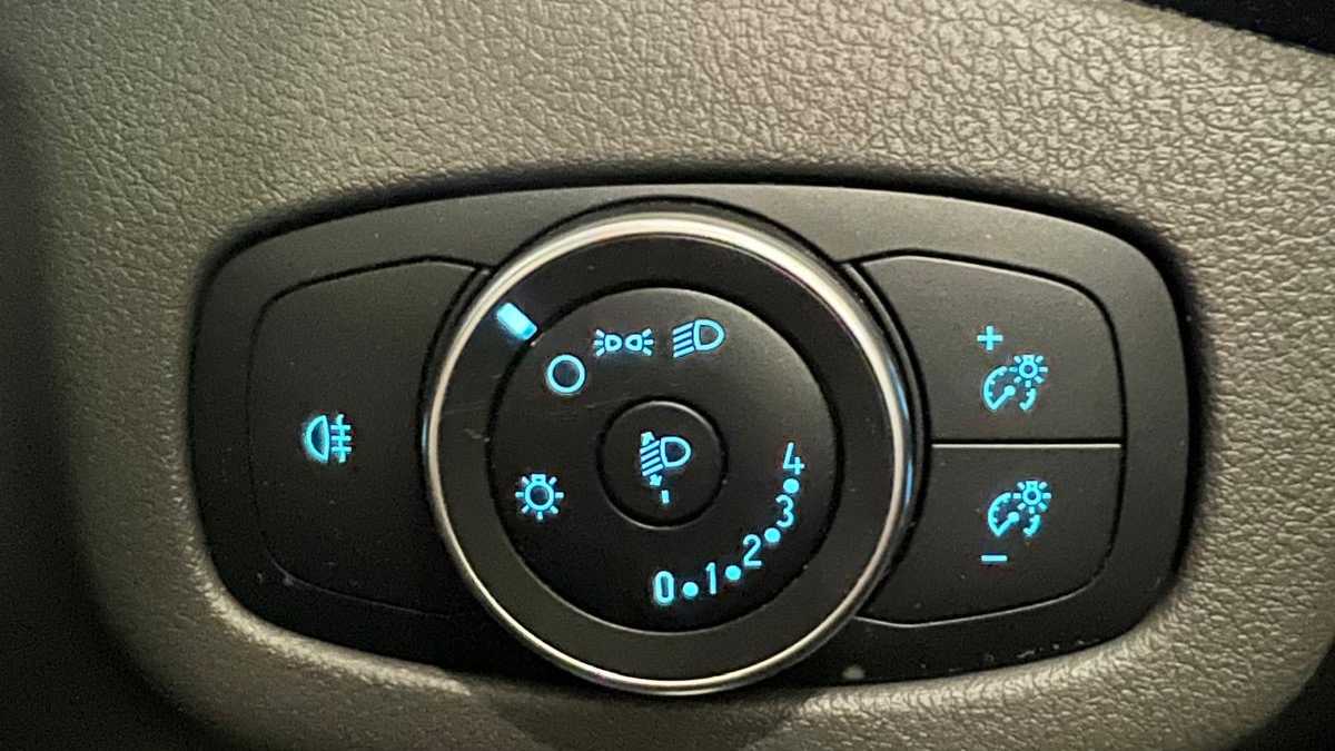 Used Ford Transit Connect 2020 for sale - 76789189: Photo 20