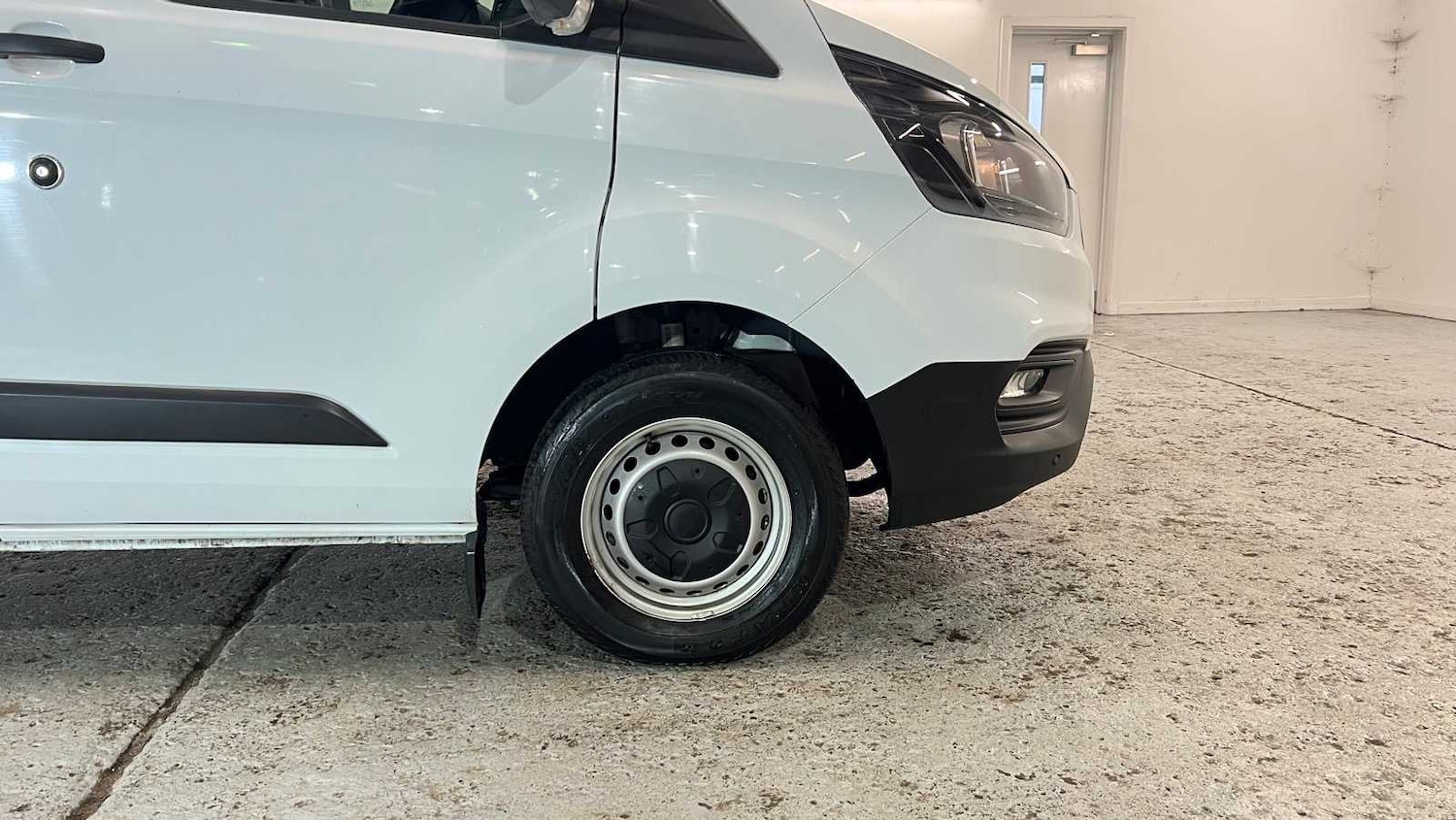 Used Ford Transit Custom 2023 for sale - 76310888: Photo 20