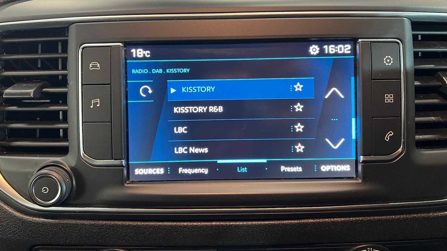 Used Peugeot Expert 2023 for sale - 76515511: Photo 23