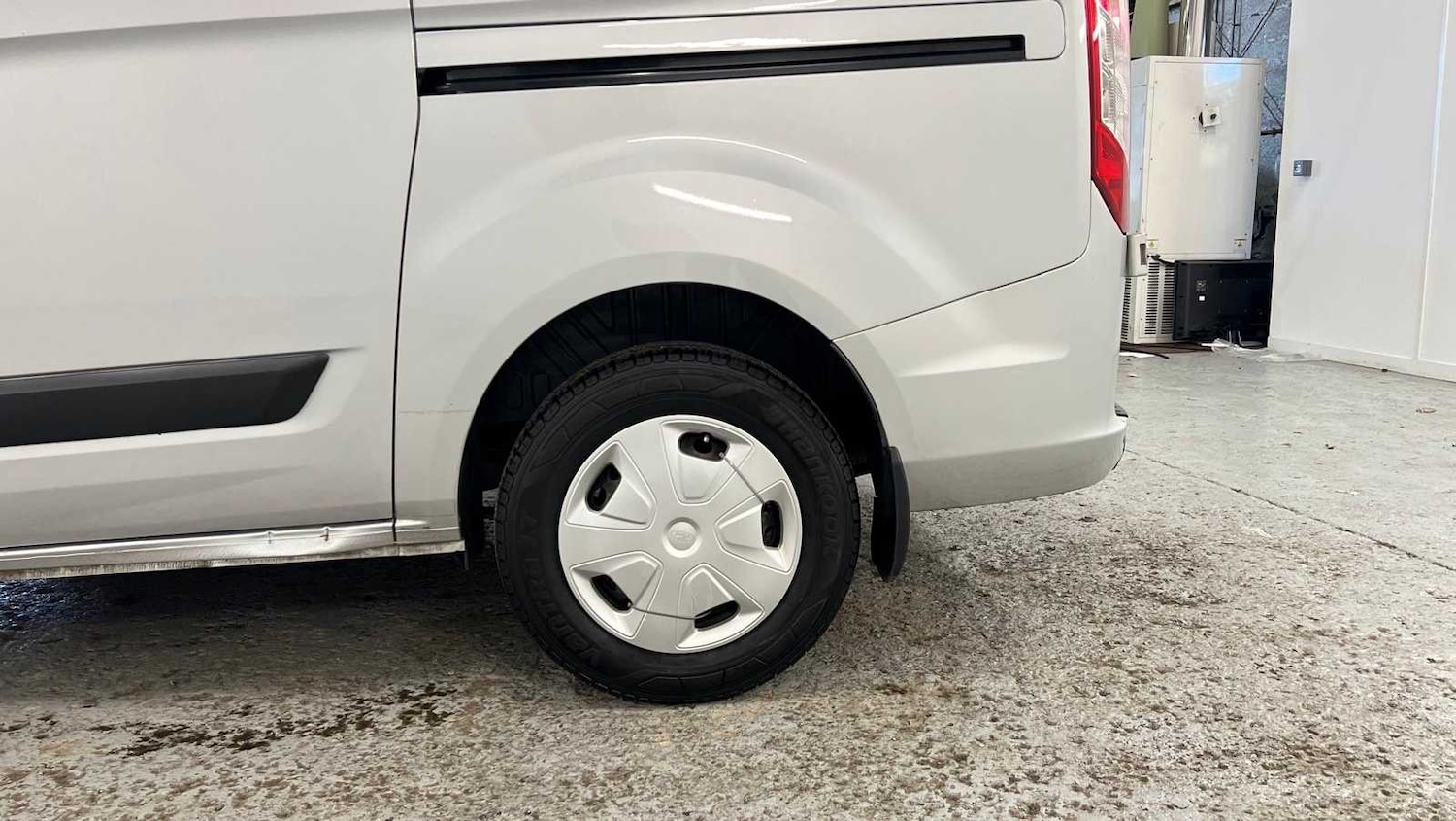 Used Ford Transit Custom 2019 for sale - 76746126: Photo 17