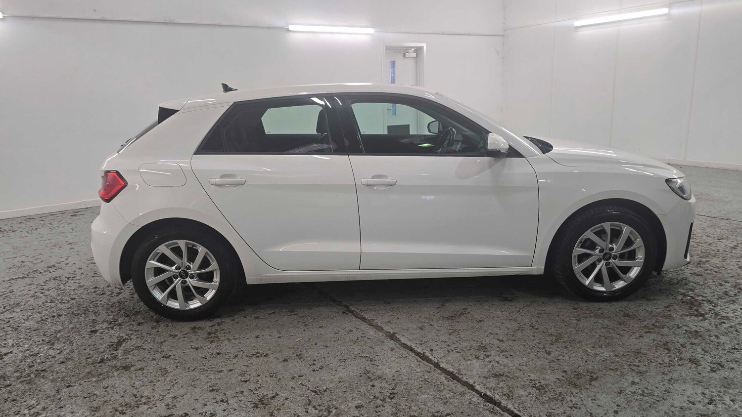 Used Audi A1 2023 for sale - 78208933: Photo 9