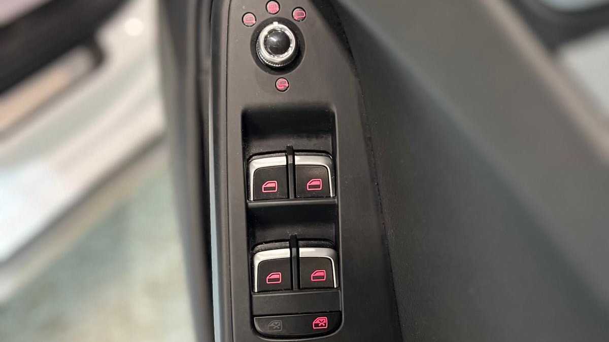 Used Audi A4 Allroad 2015 for sale - 77648872: Photo 18