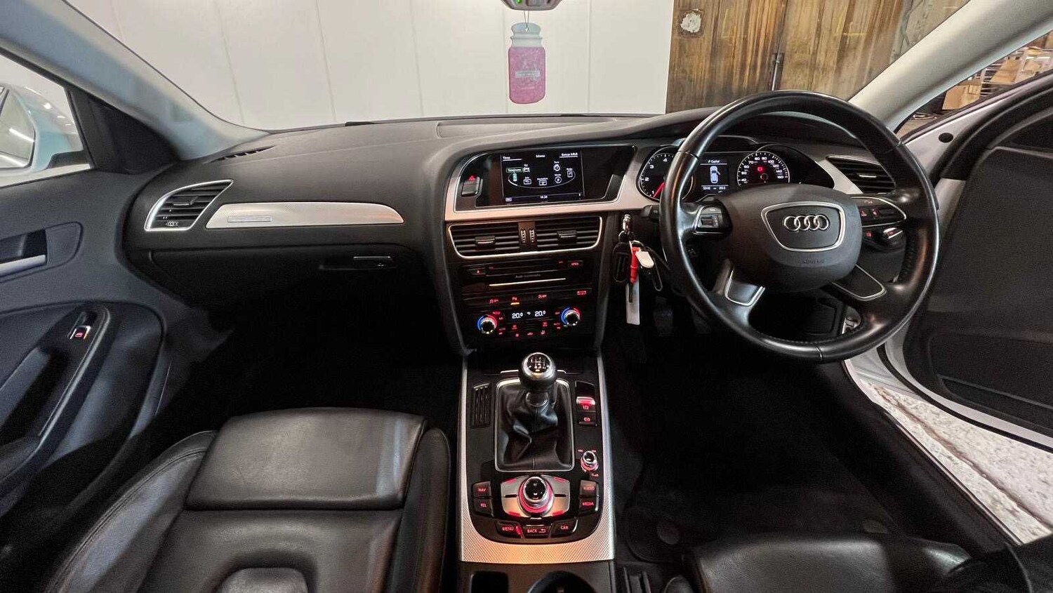 Used Audi A4 Allroad 2015 for sale - 77648872: Photo 28