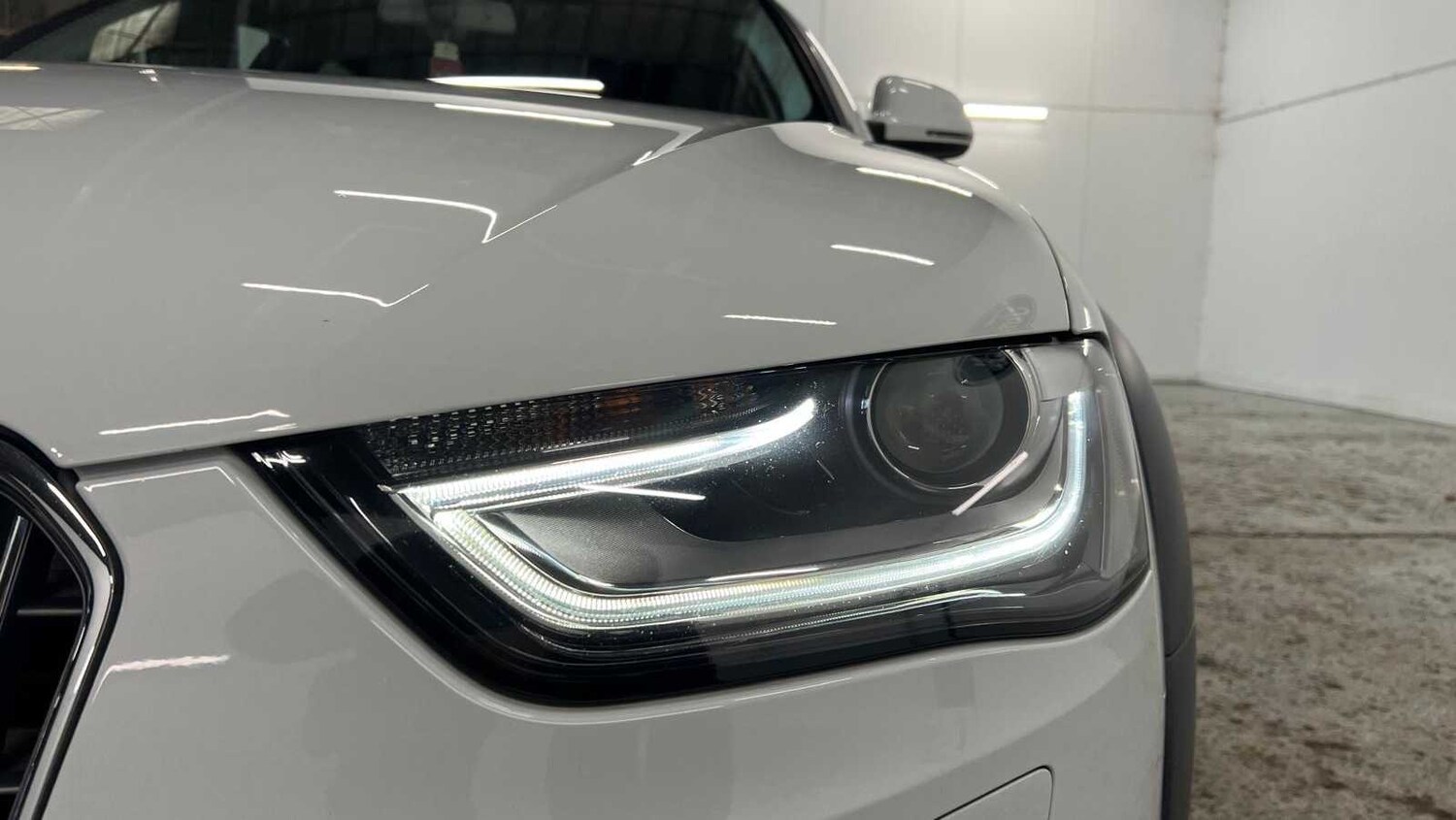 Used Audi A4 Allroad 2015 for sale - 77648872: Photo 9