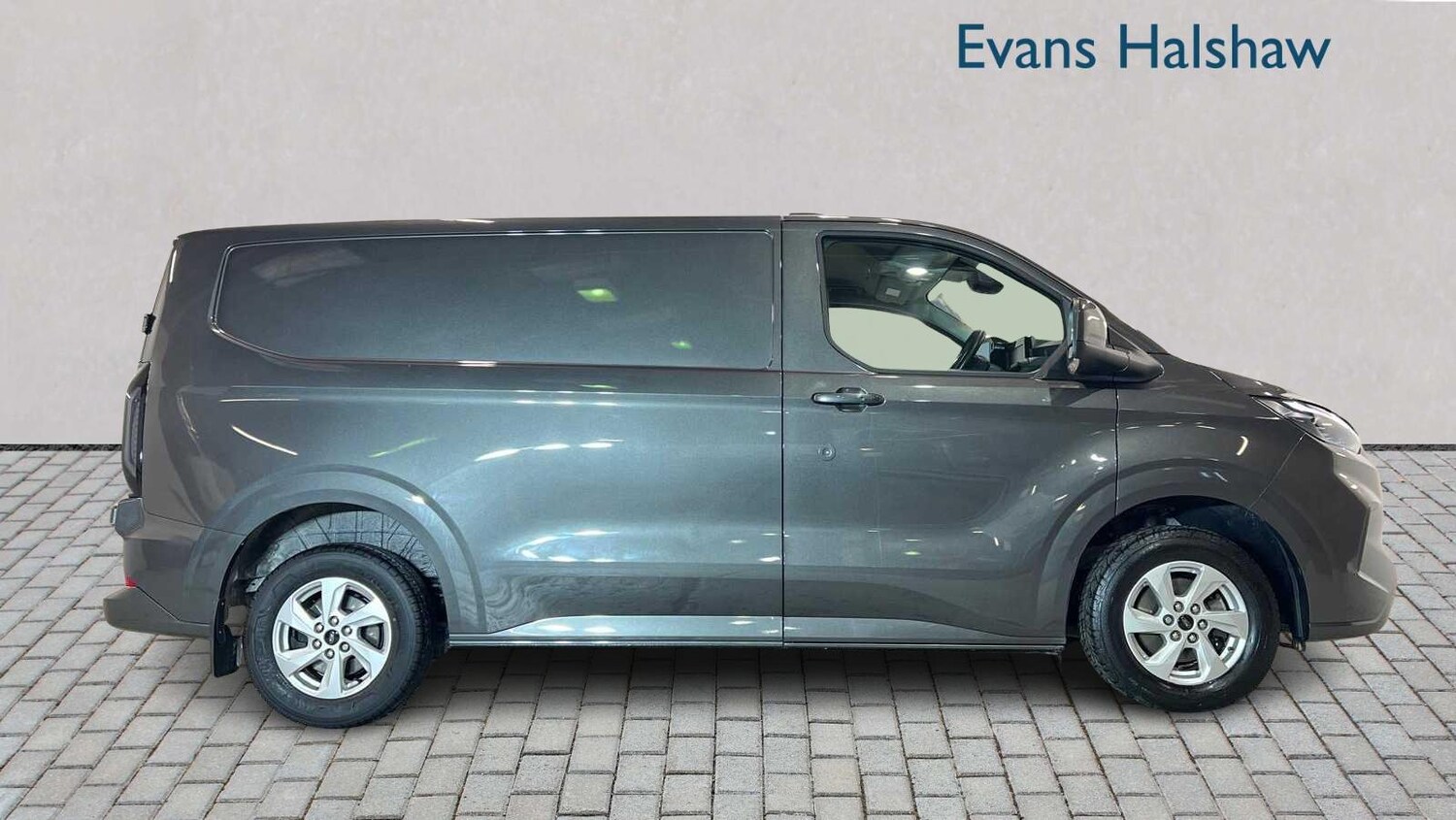 Used Ford Transit Custom 2024 for sale - 77257409: Photo 4
