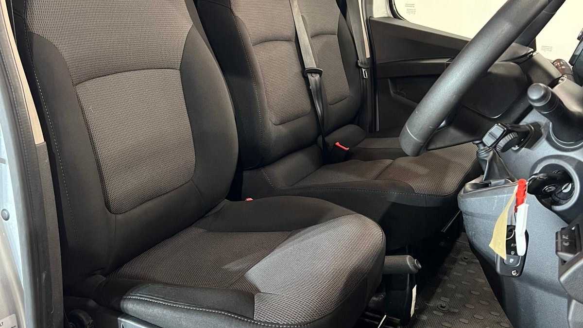 Used Renault Trafic 2023 for sale - 78173393: Photo 31