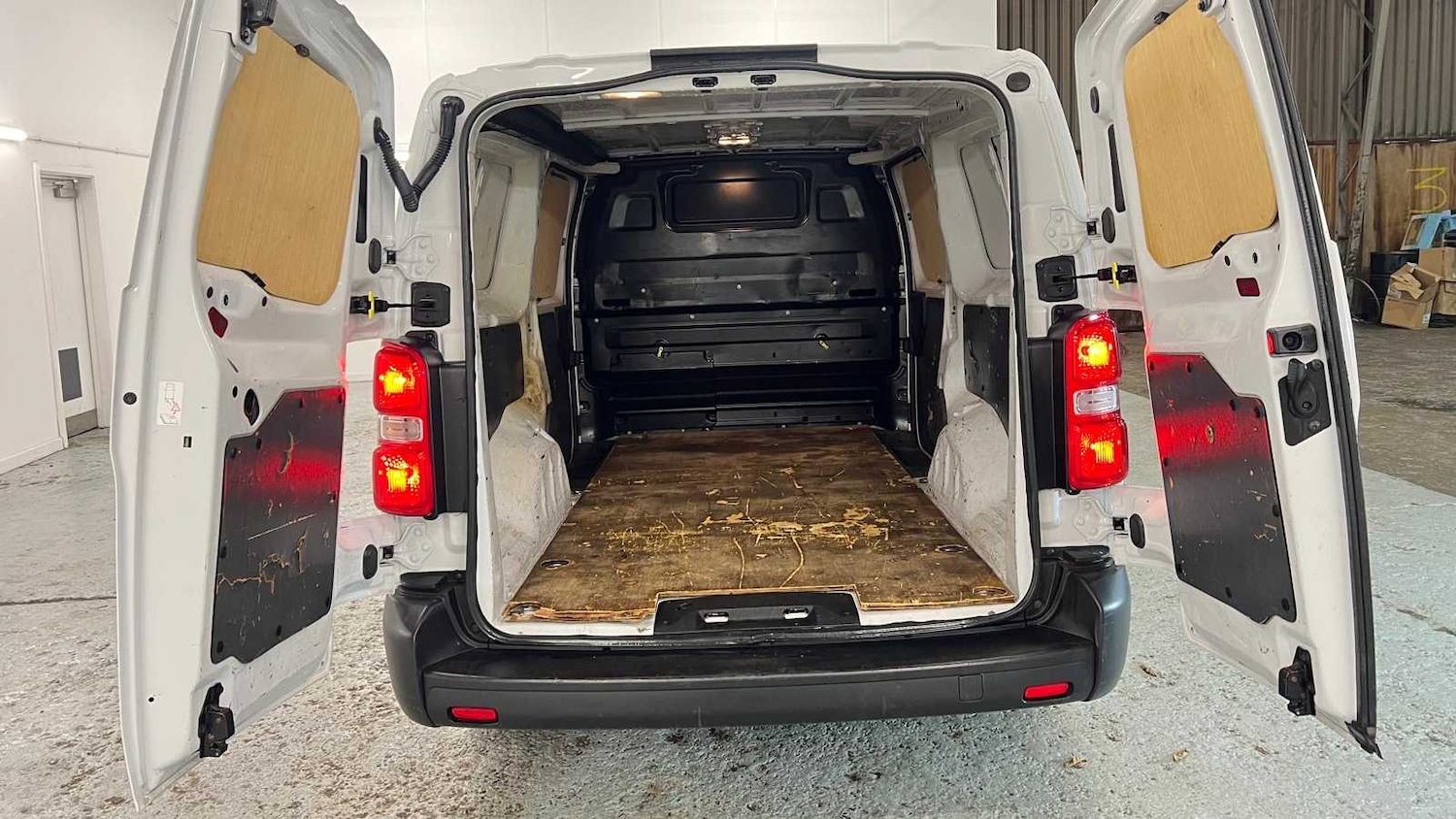 Used Citroen Dispatch 2023 for sale - 76553144: Photo 7