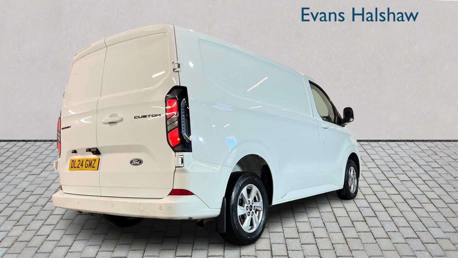 Used Ford Transit Custom 2024 for sale - 77842491: Photo 8