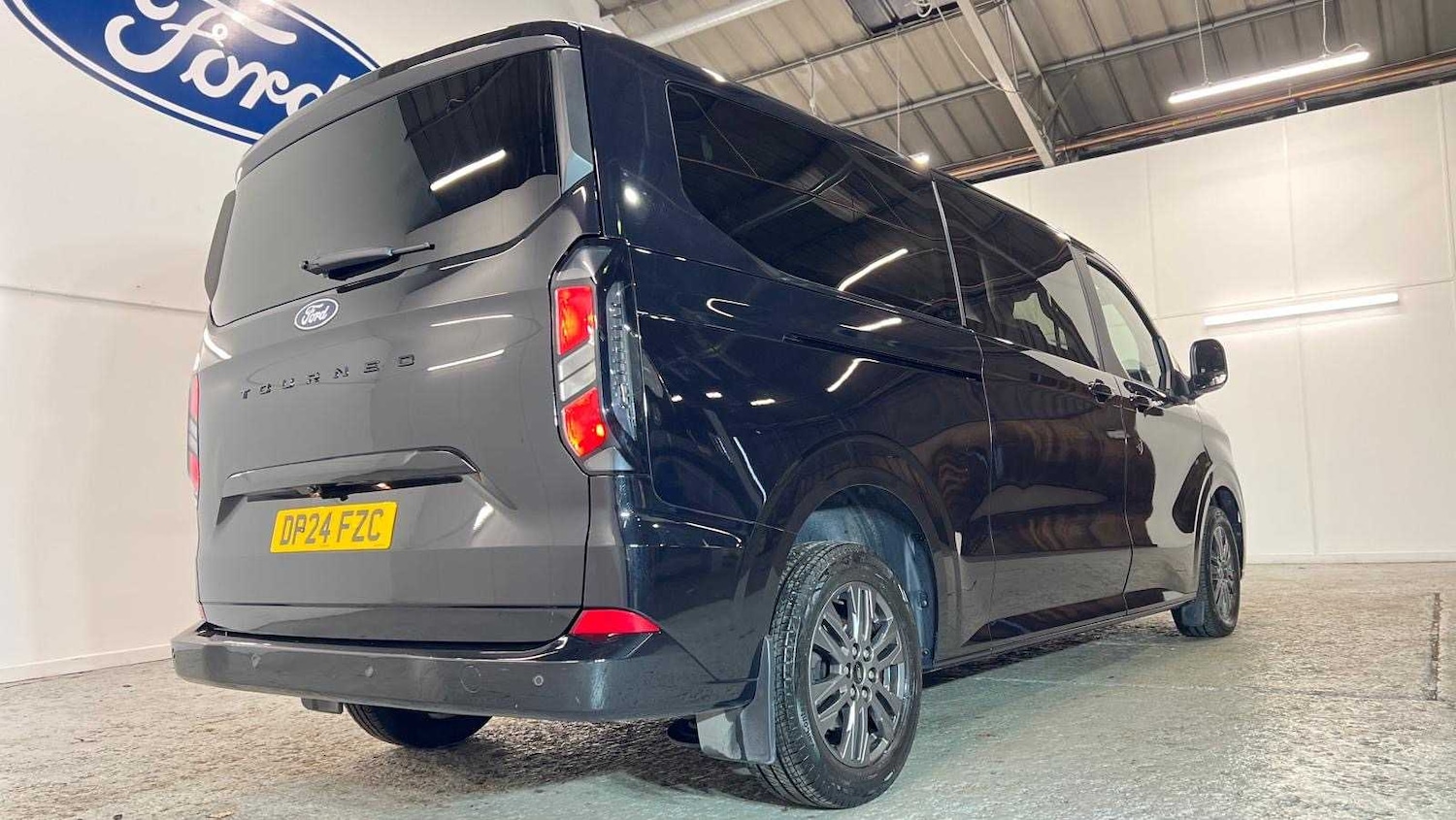 Used Ford Tourneo Custom 2024 for sale - 76875833: Photo 12