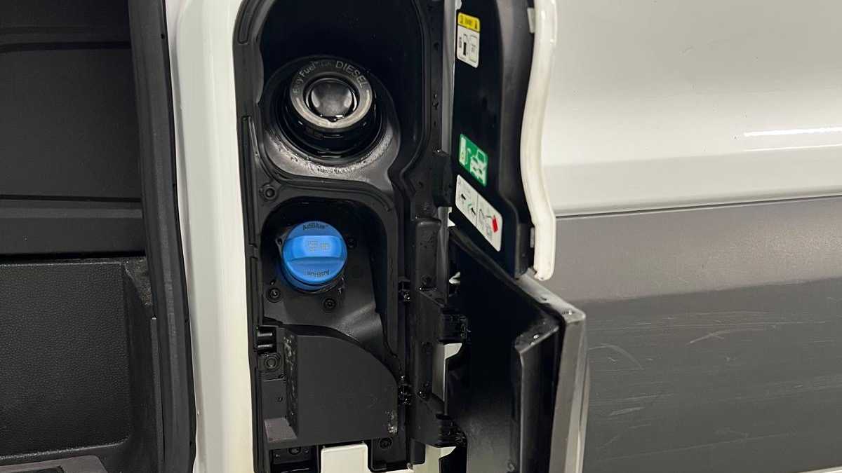 Used Ford Transit for sale - 77886107: Photo 11