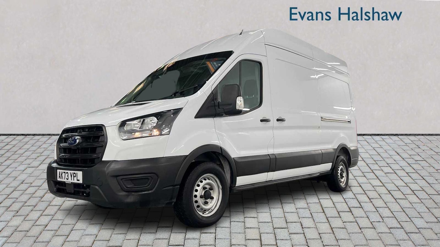 Used Ford Transit for sale - 77886107: Photo 2